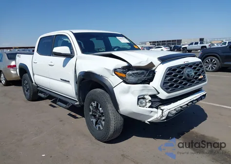 2020 Toyota Tacoma Trd Off-Road z USA, uszkodzony, nr VIN 3TMAZ5CN0LM138007